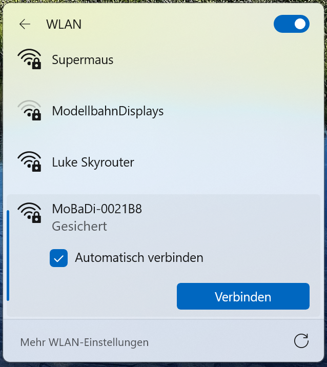 WLAN-Auswahl unter Windows — das Netzwerk des Displays erscheint in der Liste der verfügbaren Netzwerke